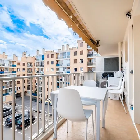 Golfe Juan Avec Parking דירה