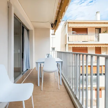 Golfe Juan Avec Parking *